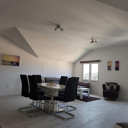 Apartmani Mia Sorajic Petrovazzo Esterno foto