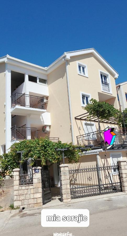 Apartmani Mia Sorajic Petrovazzo Esterno foto
