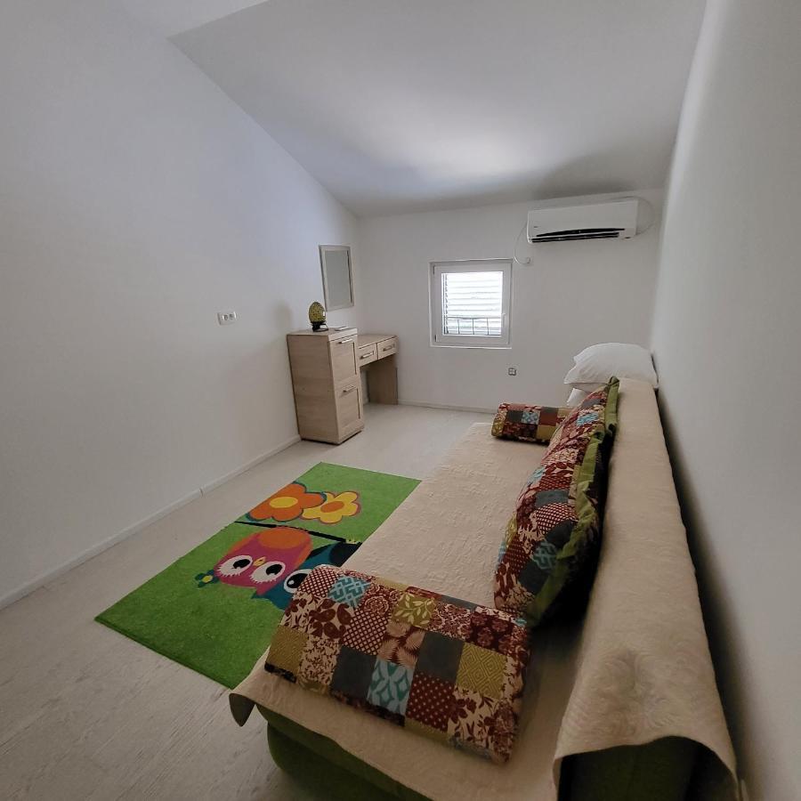 Apartmani Mia Sorajic Petrovazzo Esterno foto