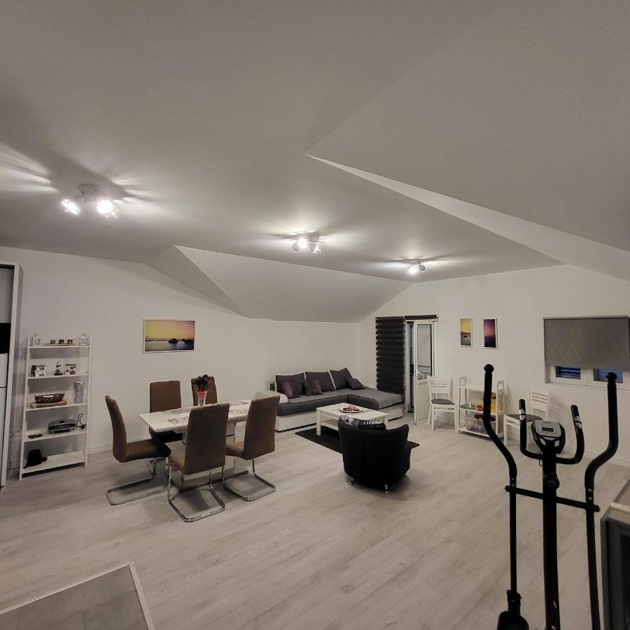 Apartmani Mia Sorajic Petrovazzo Esterno foto